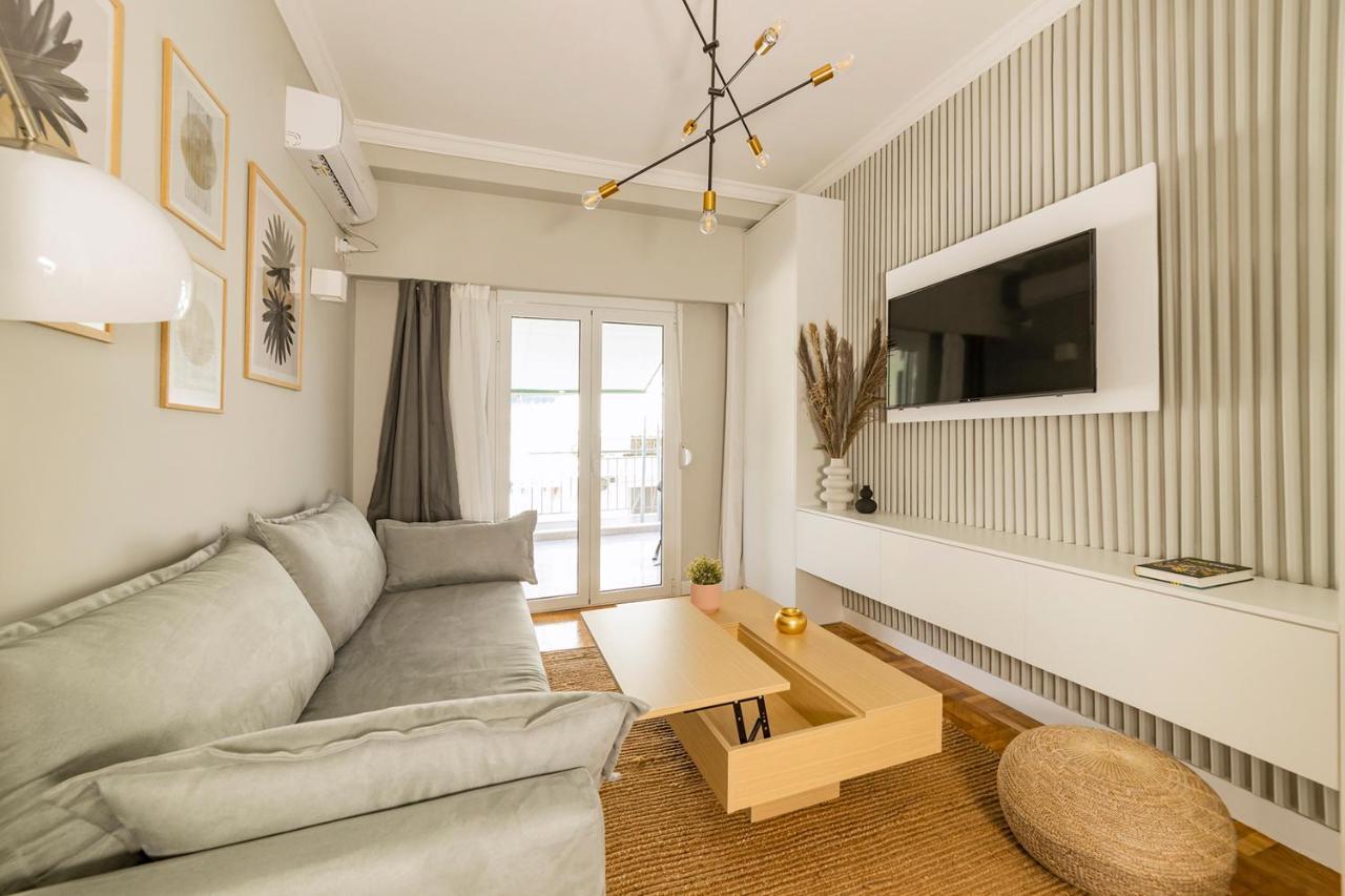 Honeybee Apartment Атина Екстериор снимка