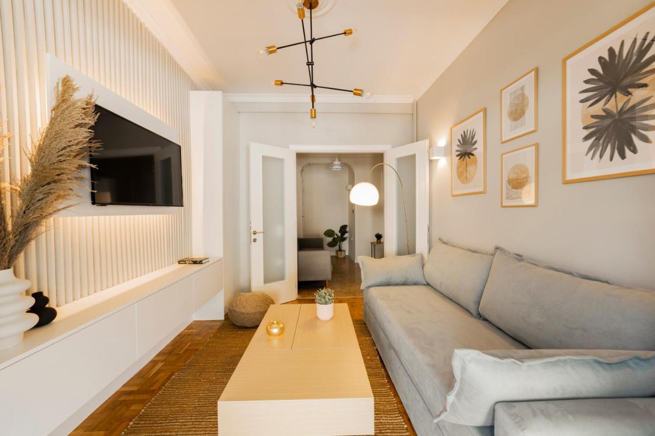 Honeybee Apartment Атина Екстериор снимка