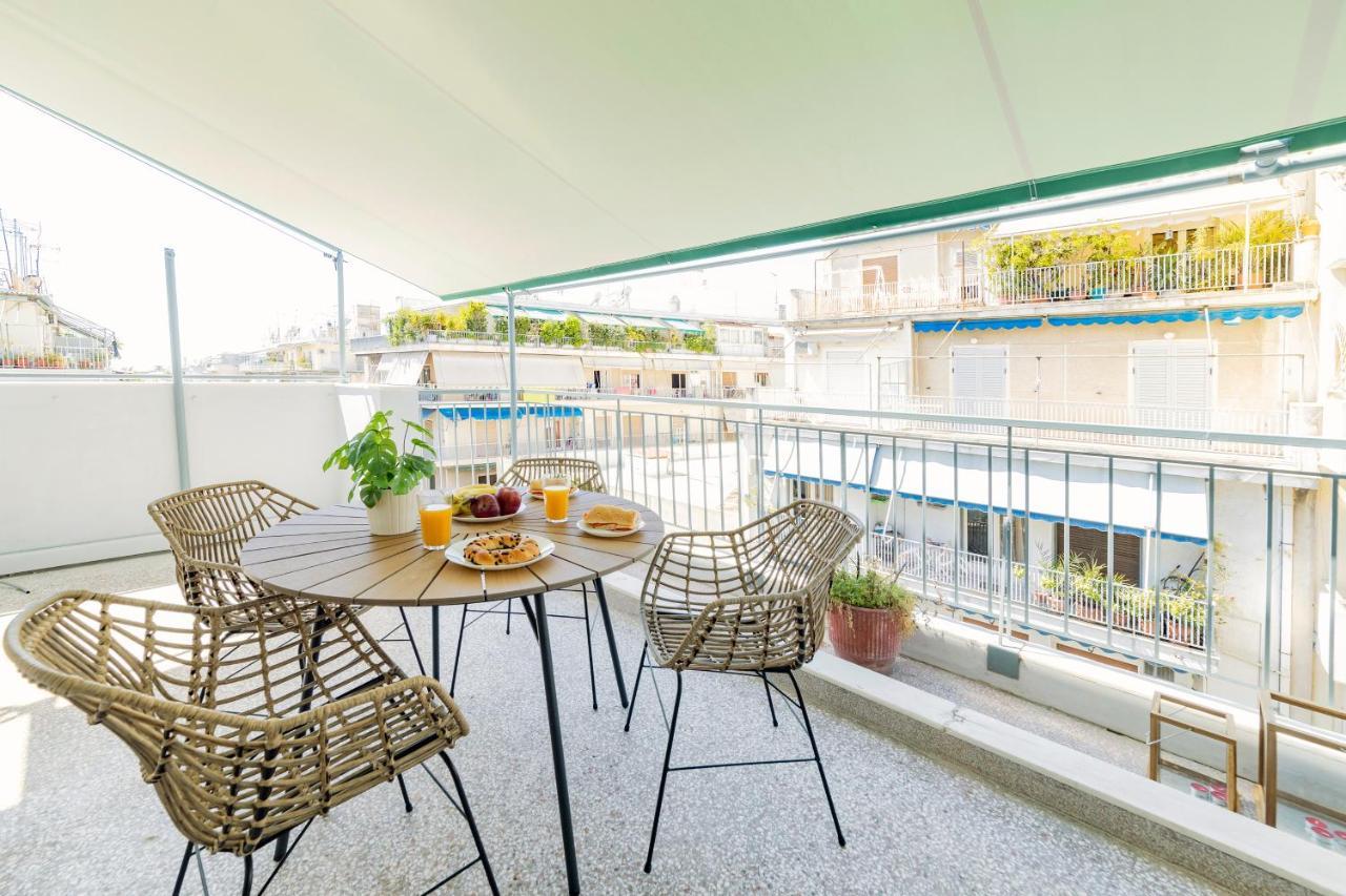 Honeybee Apartment Атина Екстериор снимка