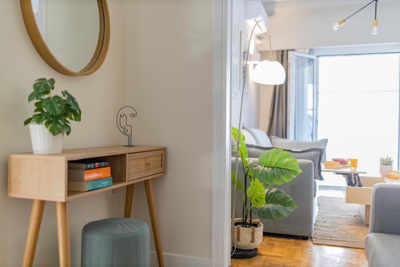 Honeybee Apartment Атина Екстериор снимка