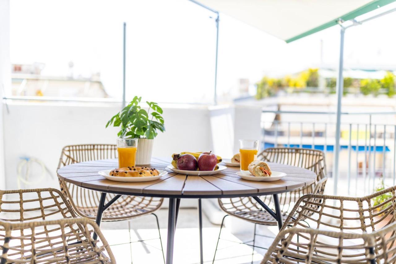 Honeybee Apartment Атина Екстериор снимка