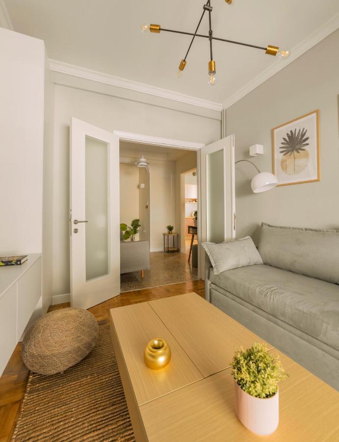 Honeybee Apartment Атина Екстериор снимка