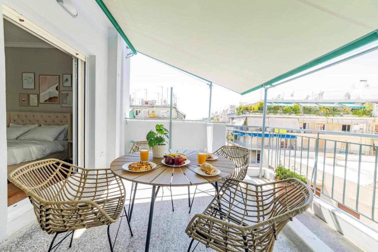 Honeybee Apartment Атина Екстериор снимка